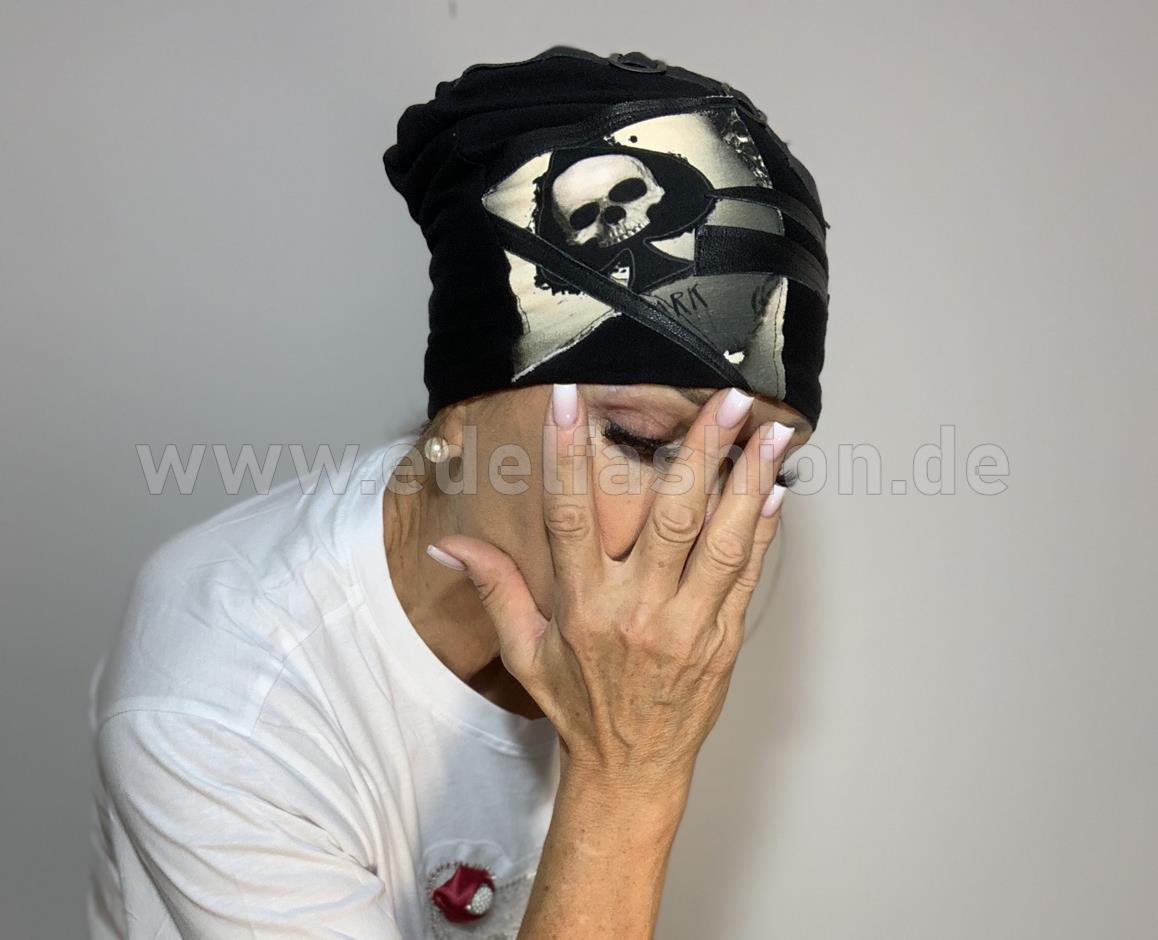 Mütze Beanie schwarz