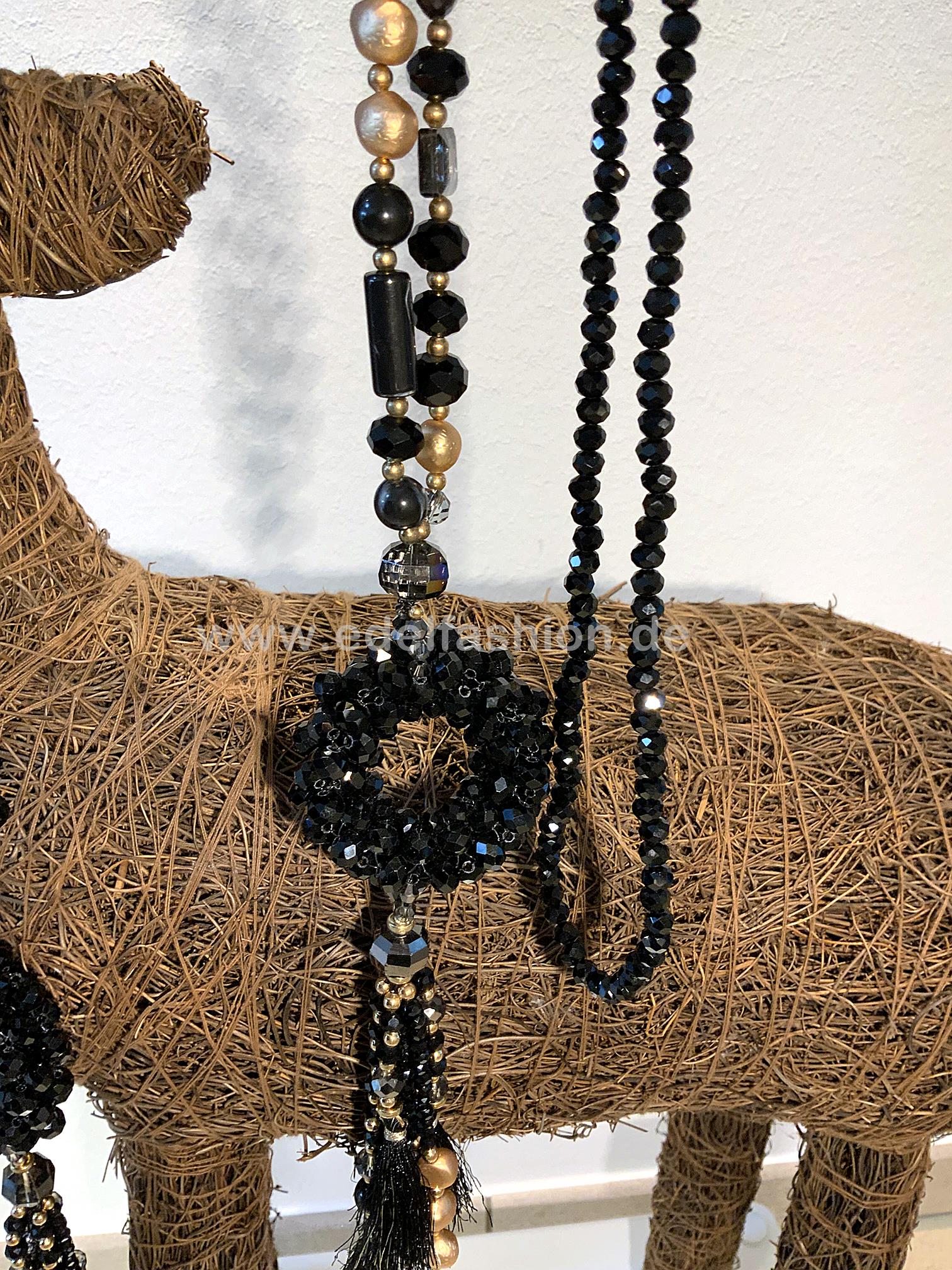 Schwarz Goldene Kette