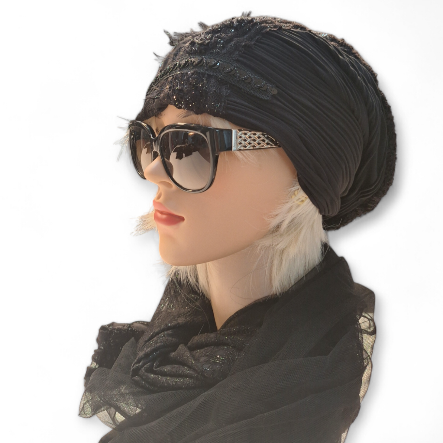 Mütze Beanie schwarz mit Pailletten